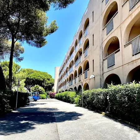 Azur Avec Vue Sur L'ile De Port Cros *