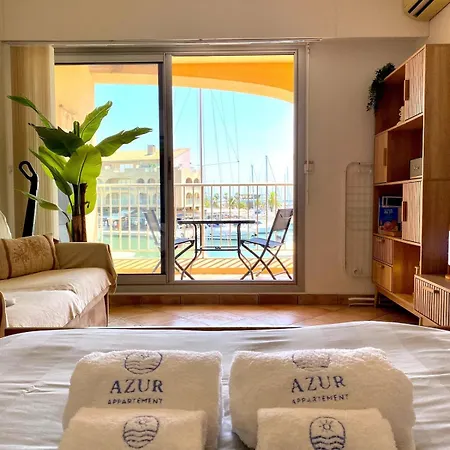 Azur Avec Vue Sur L'ile De Port Cros Apartamento *