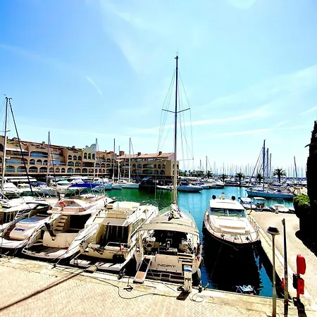 Azur Avec Vue Sur L'ile De Port Cros Apartman Hyères