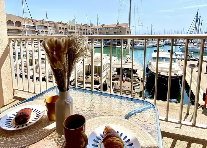 Azur Avec Vue Sur L'île De Port Cros * Hyères